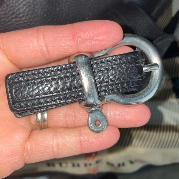 Burberry Shoulder Bag - Picture 5 of 16